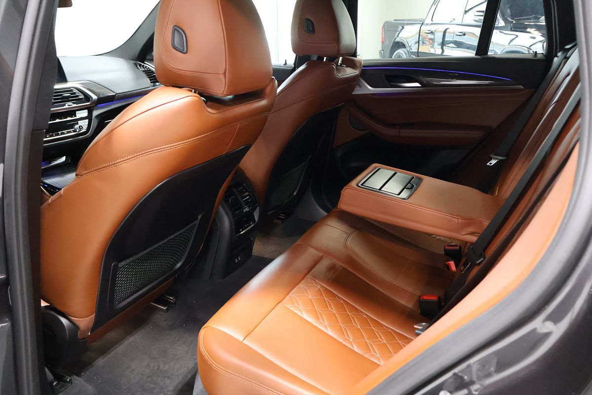 Photo 13 of this BMW X4
