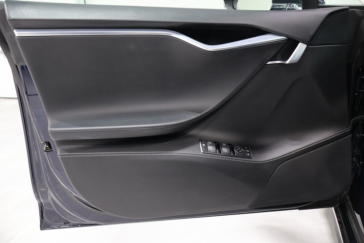 Photo 6 of this Tesla Model S