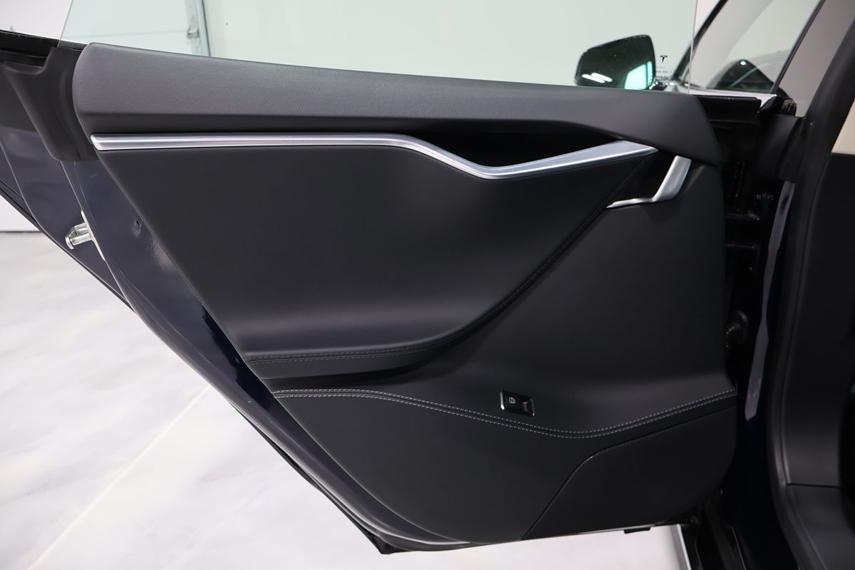 Photo 11 of this Tesla Model S