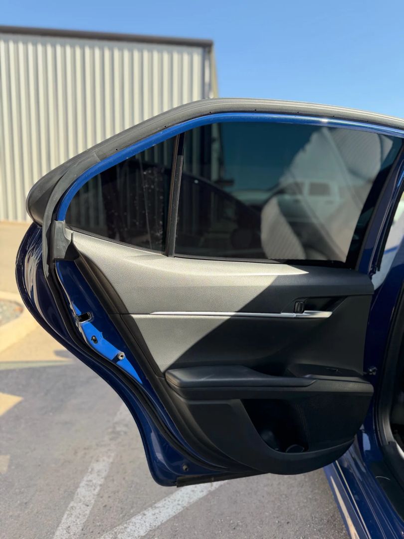 2023 Toyota Camry SE - Photo 23