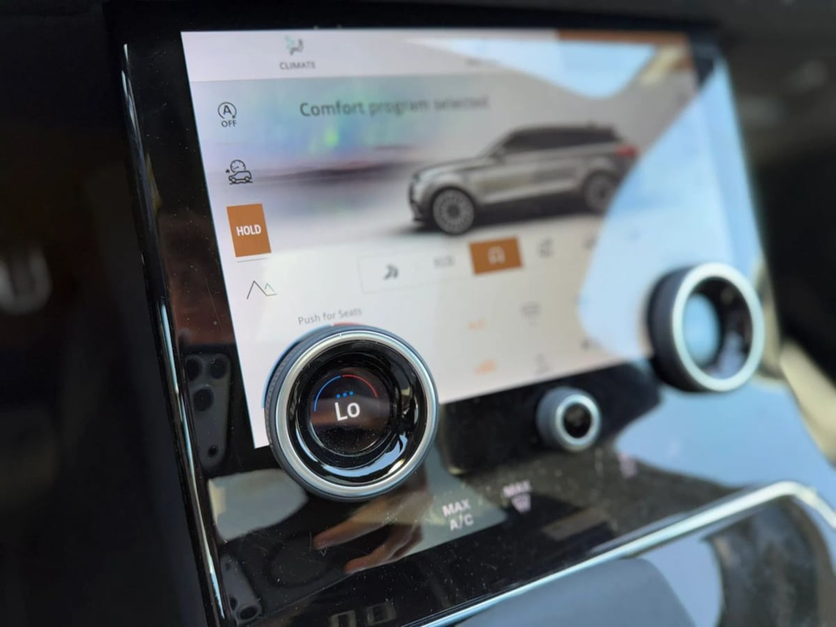 2023 Land Rover Range Rover Velar S - Photo 32