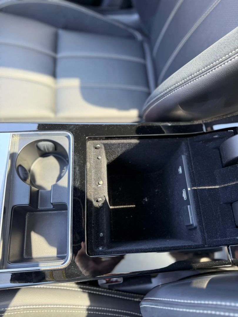 2023 Land Rover Range Rover Velar S - Photo 40