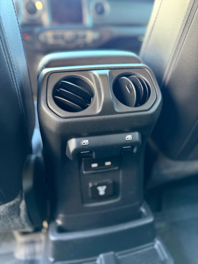 2023 Jeep Wrangler 4xe Sahara 4XE - Photo 17