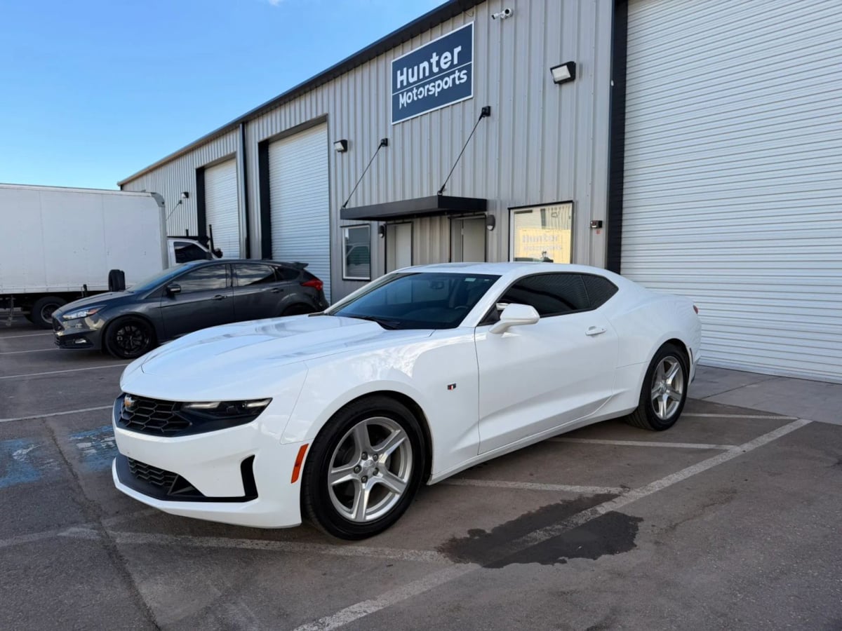 2023 Chevrolet Camaro 1LT - Photo 2