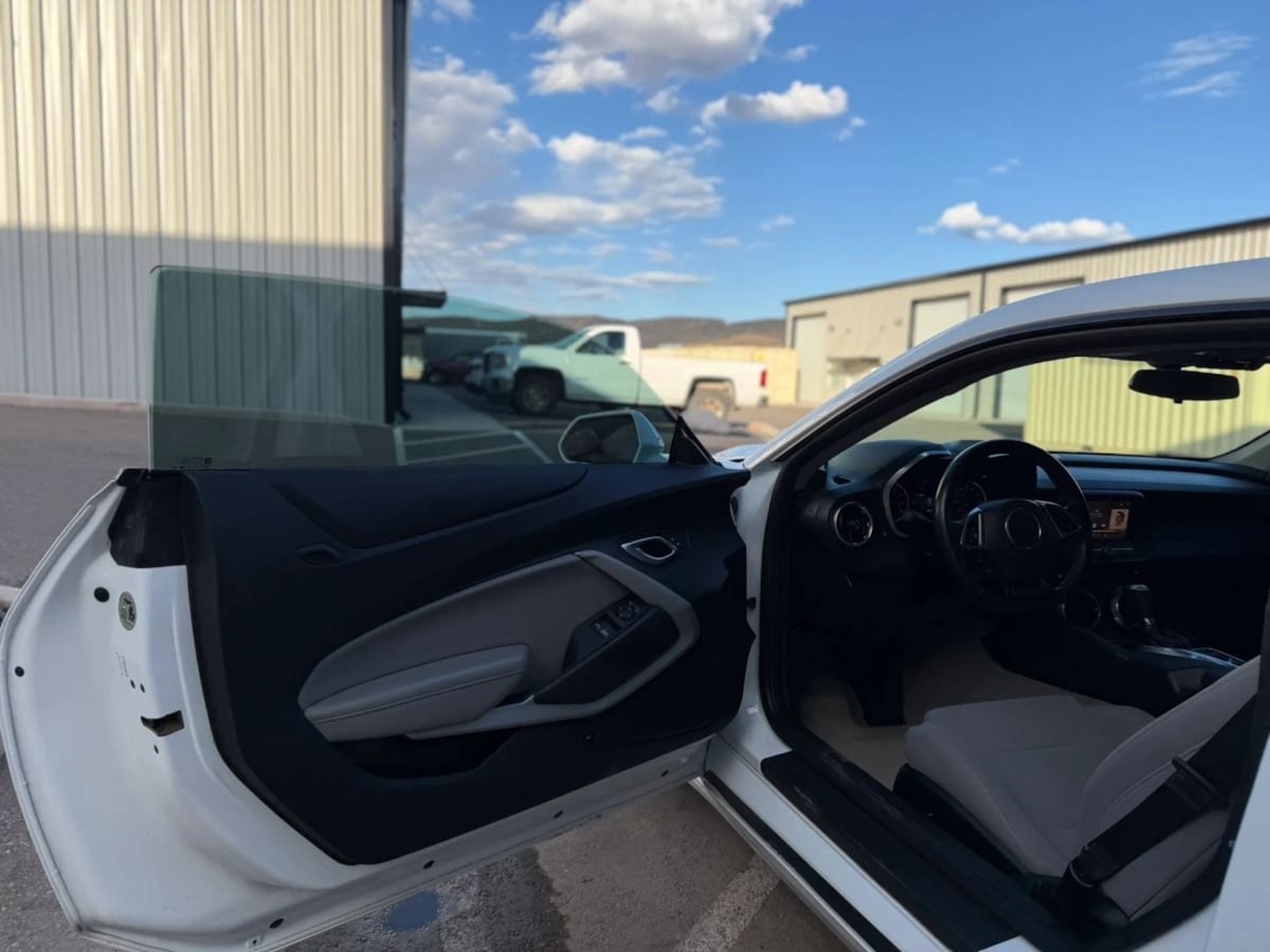 2023 Chevrolet Camaro 1LT - Photo 12