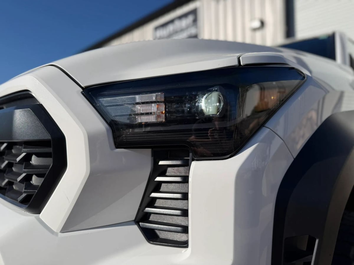 2024 Toyota Tacoma TRD Off Road - Photo 18