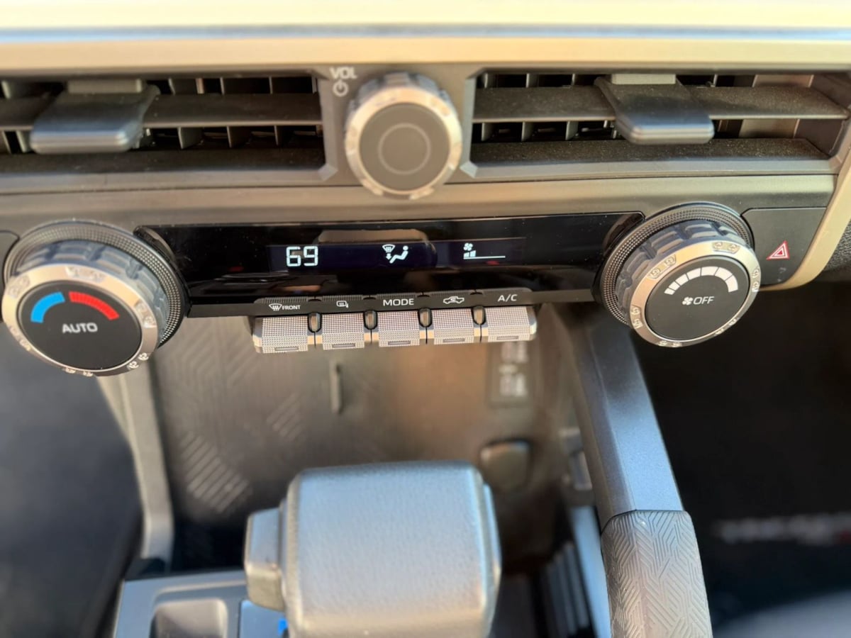 2024 Toyota Tacoma TRD Off Road - Photo 31