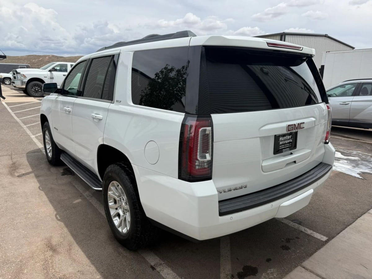 Photo 6 of this GMC Yukon