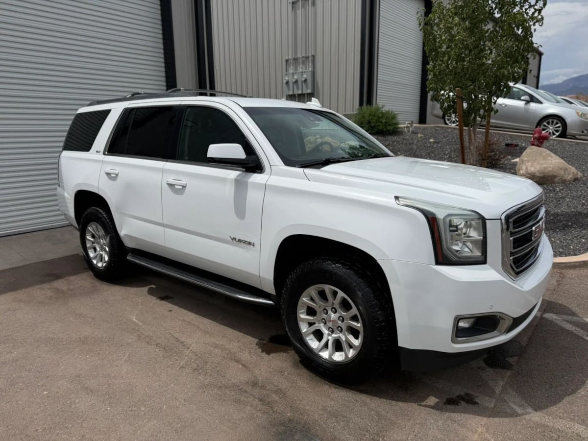 Photo 12 of this GMC Yukon
