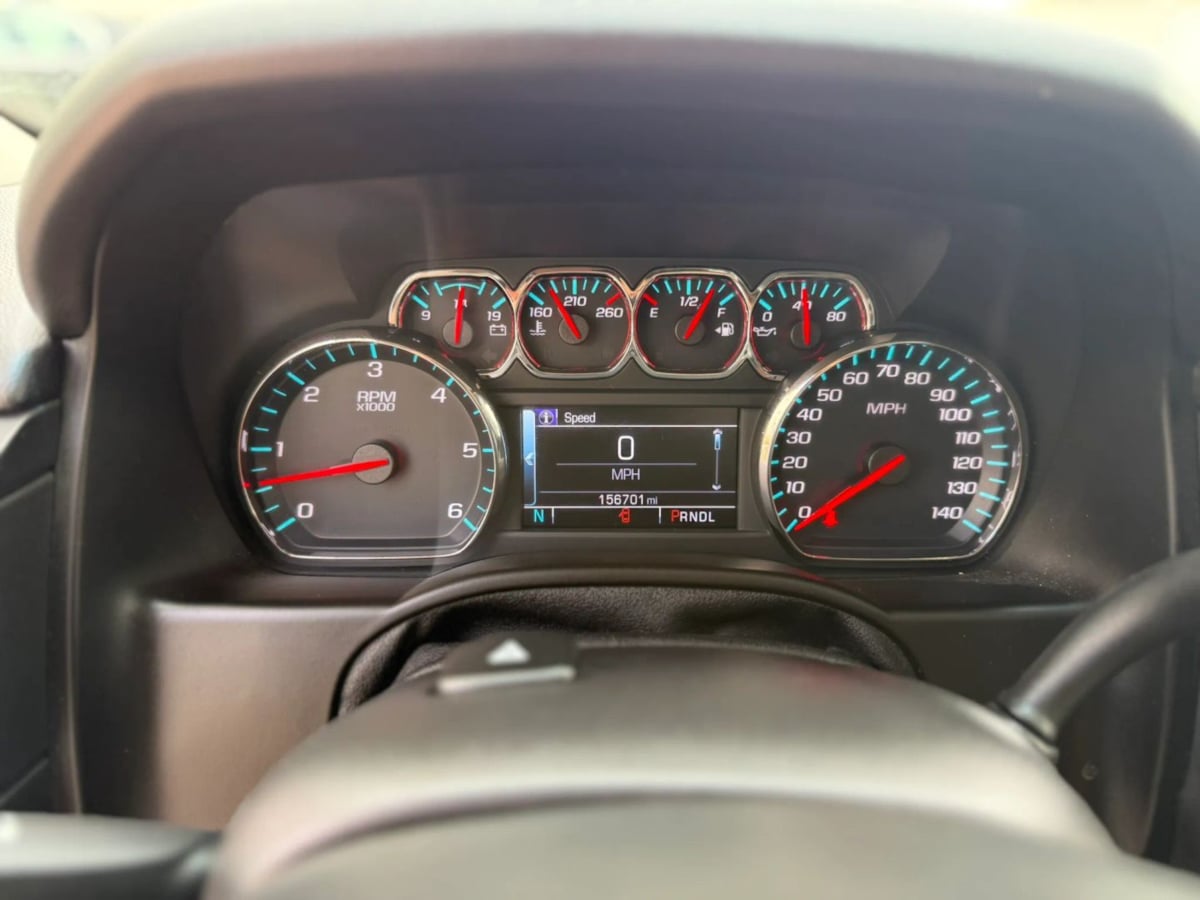 Photo 25 of this GMC Yukon