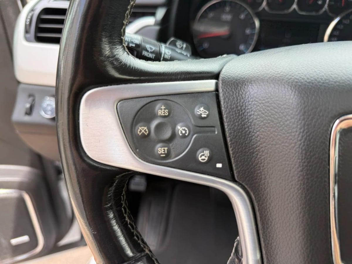 Photo 26 of this GMC Yukon