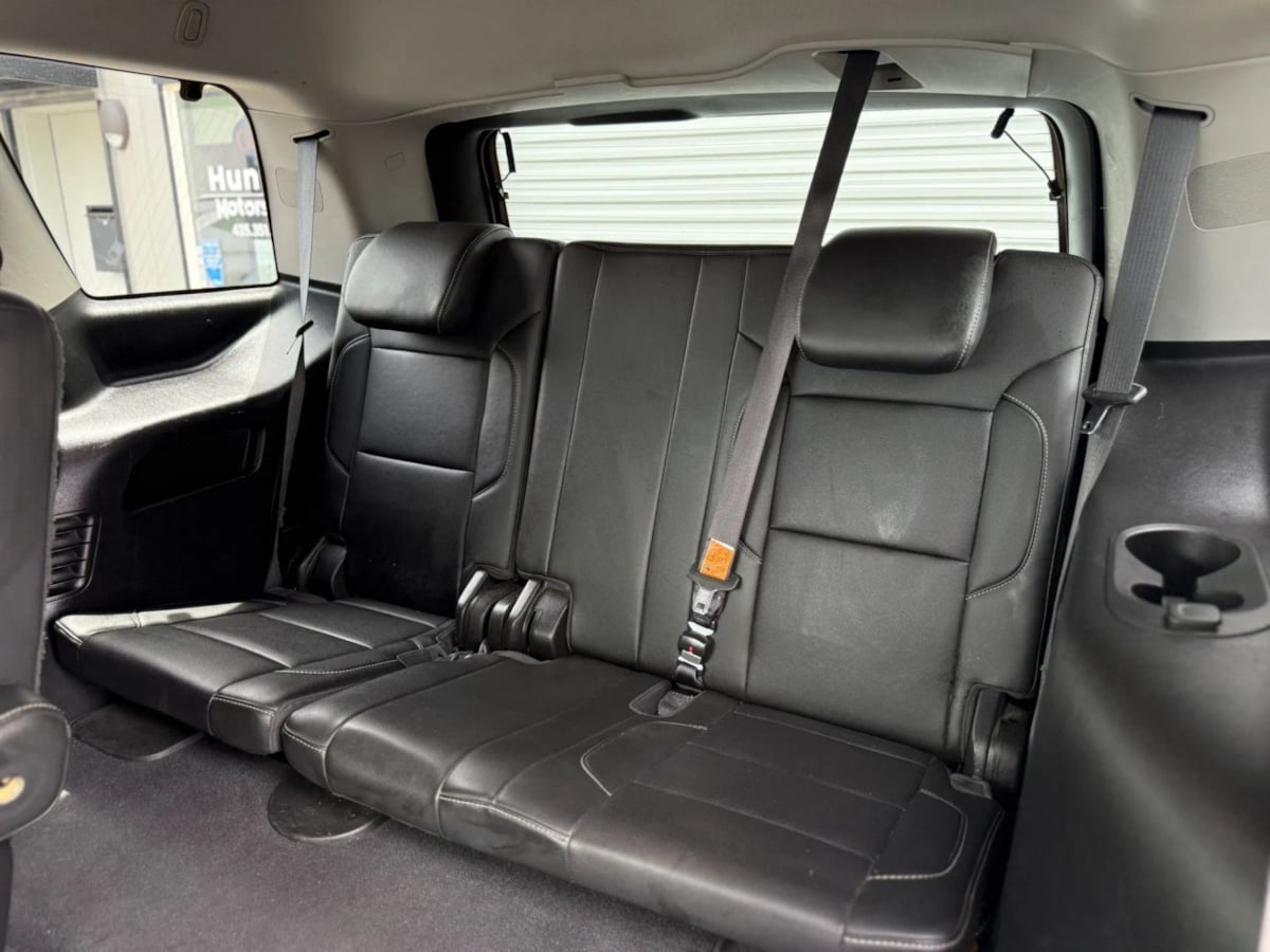 Photo 43 of this GMC Yukon