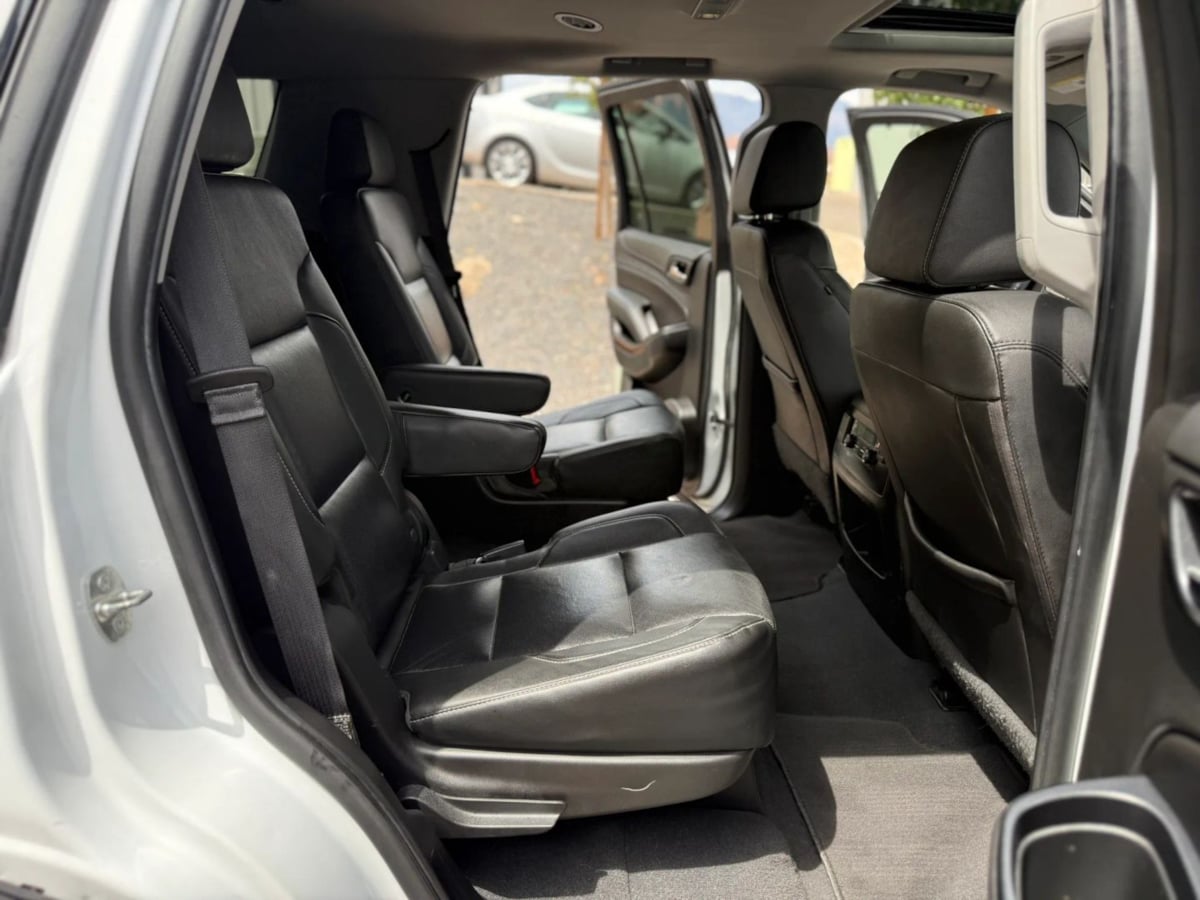 Photo 48 of this GMC Yukon
