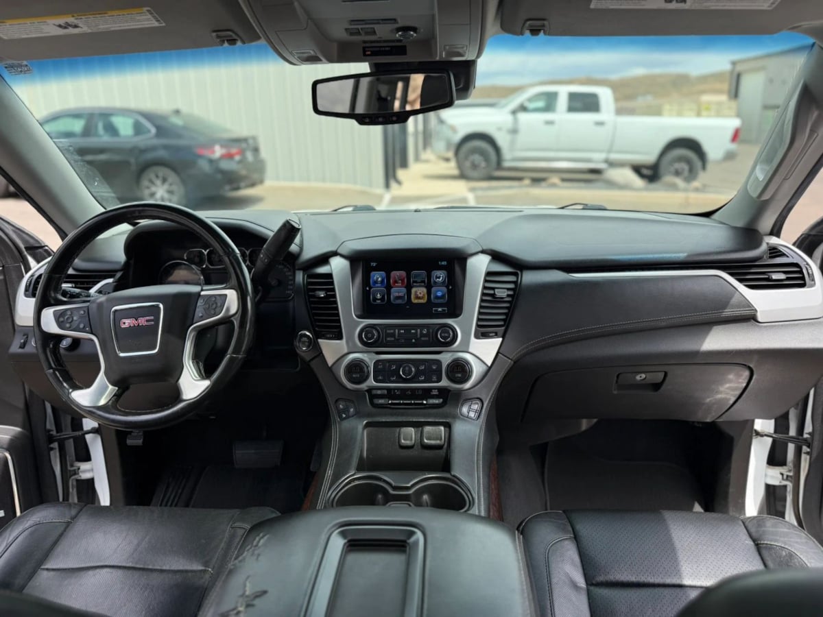Photo 53 of this GMC Yukon