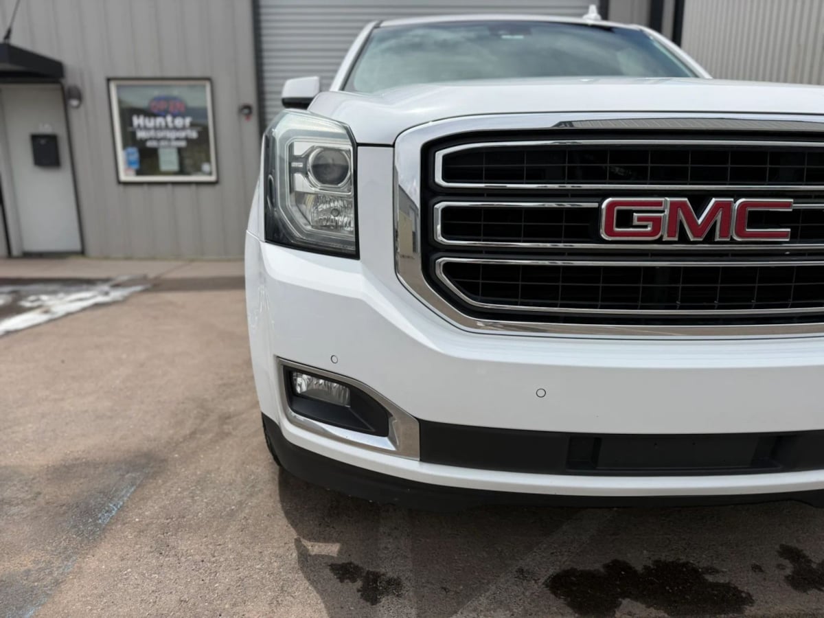 Photo 85 of this GMC Yukon