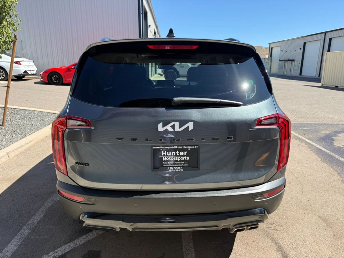 Photo 7 of this Kia Telluride