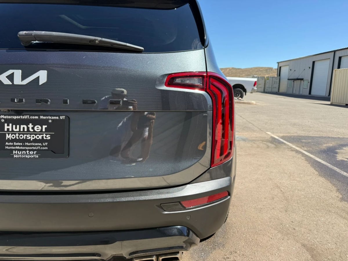 Photo 18 of this Kia Telluride
