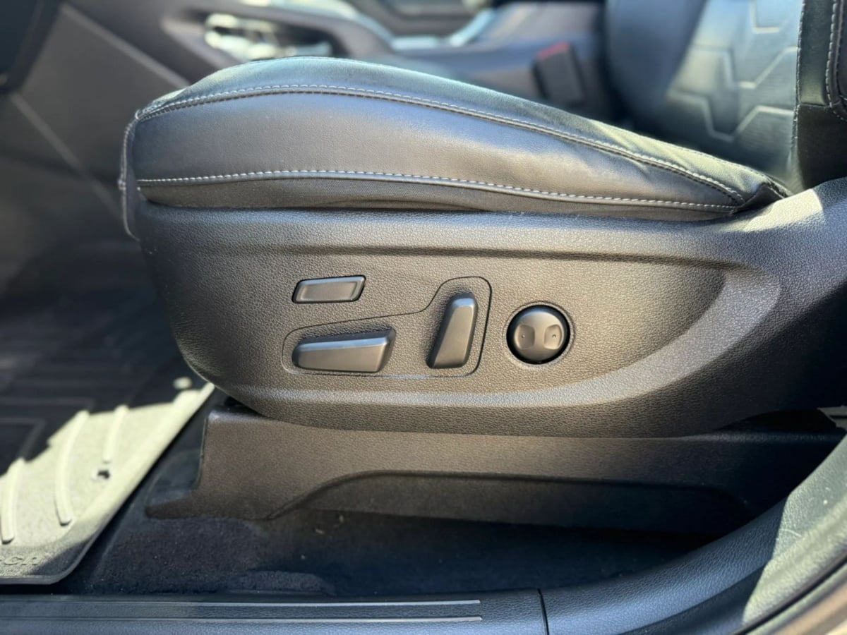 Photo 25 of this Kia Telluride