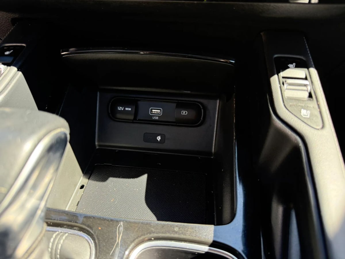 Photo 37 of this Kia Telluride