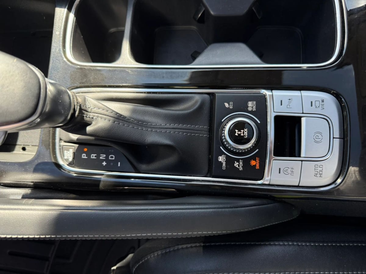 Photo 38 of this Kia Telluride