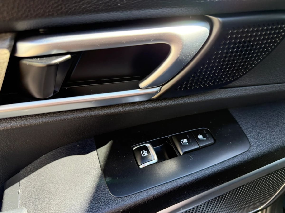 Photo 47 of this Kia Telluride