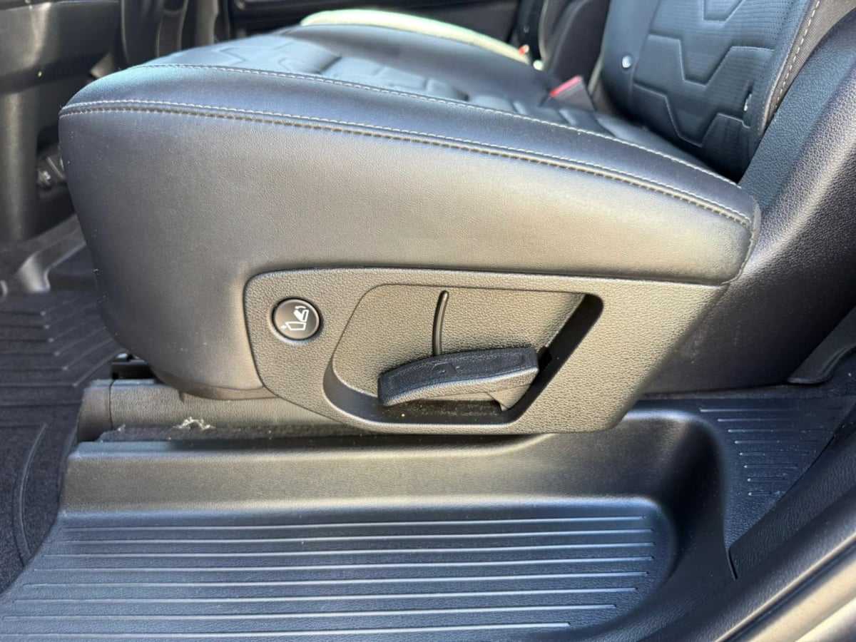 Photo 51 of this Kia Telluride