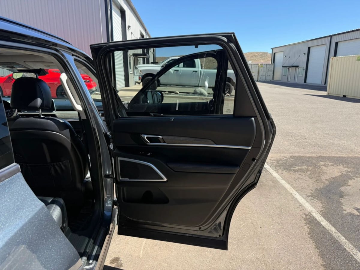 Photo 57 of this Kia Telluride
