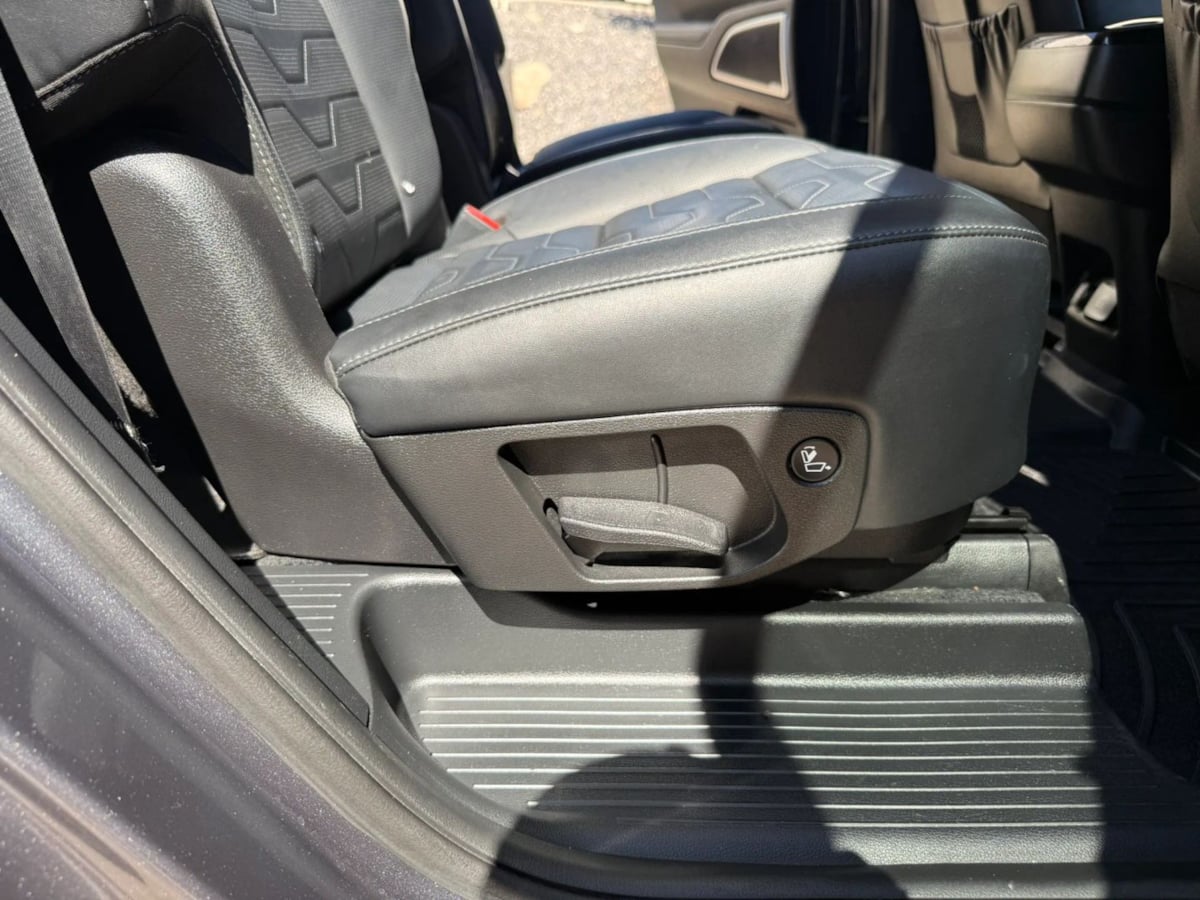 Photo 63 of this Kia Telluride
