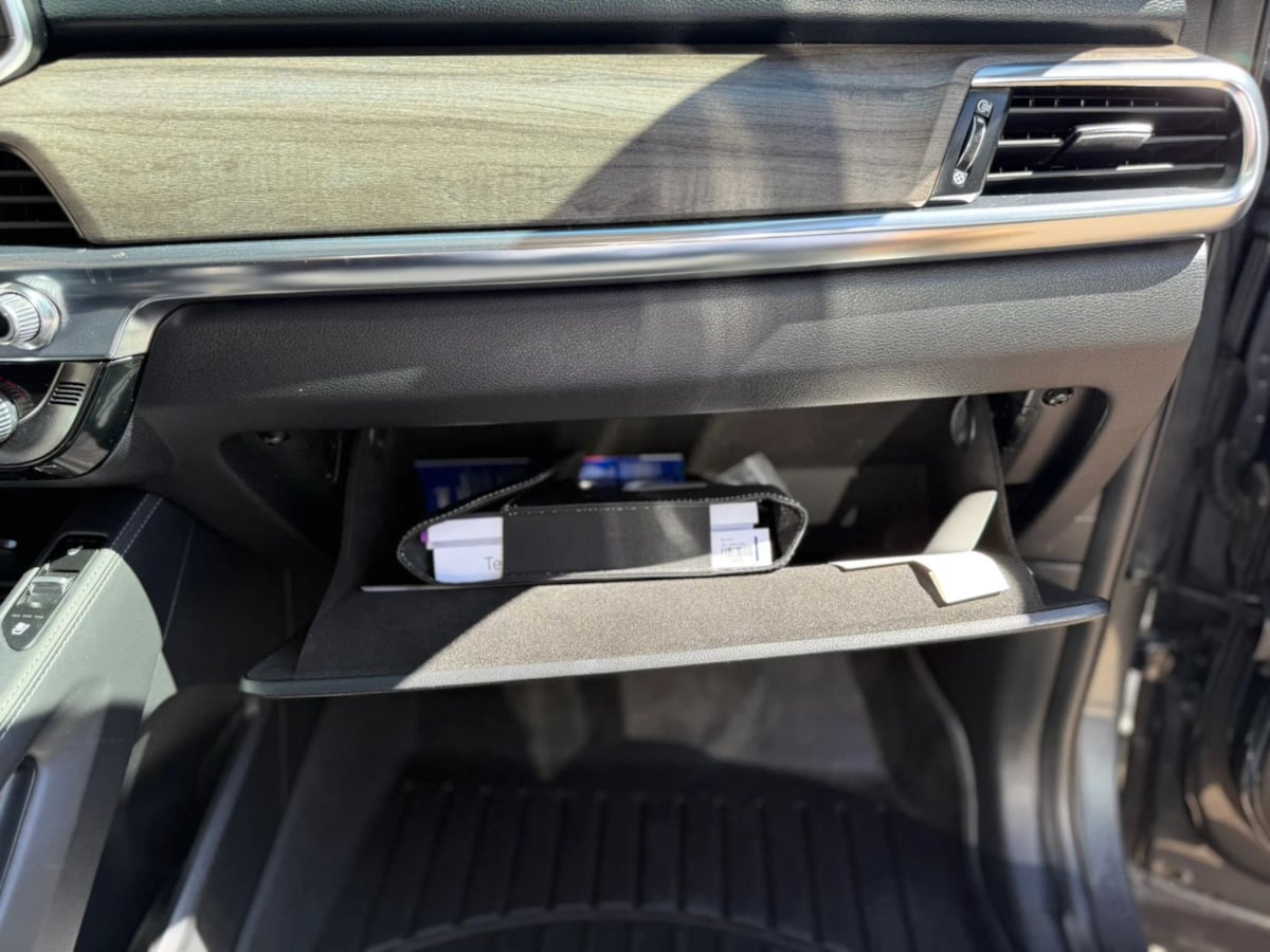 Photo 82 of this Kia Telluride