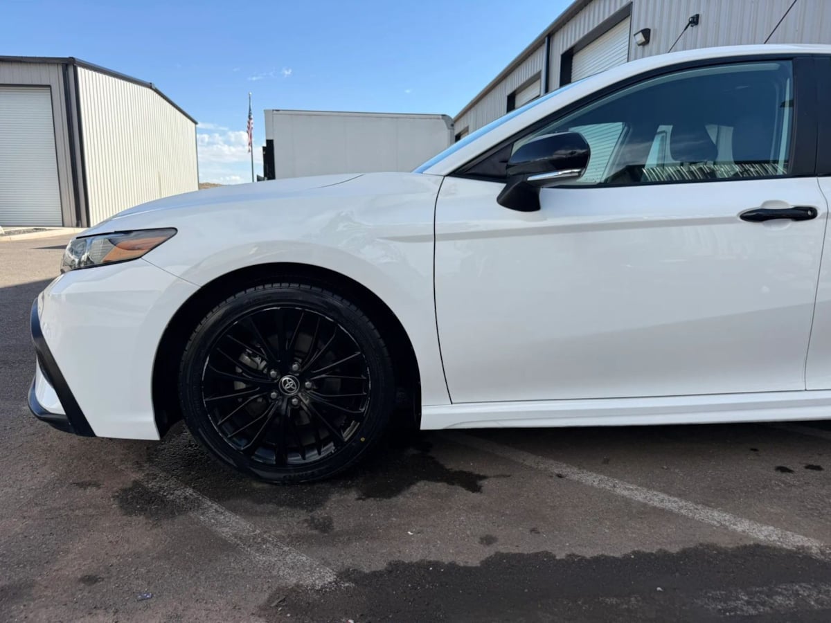Photo 2 of this Toyota Camry