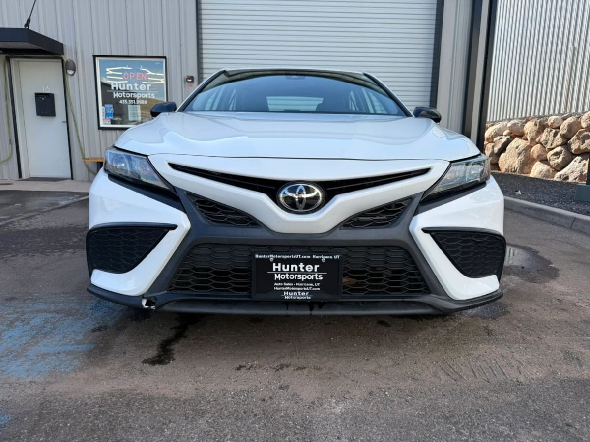 Photo 13 of this Toyota Camry
