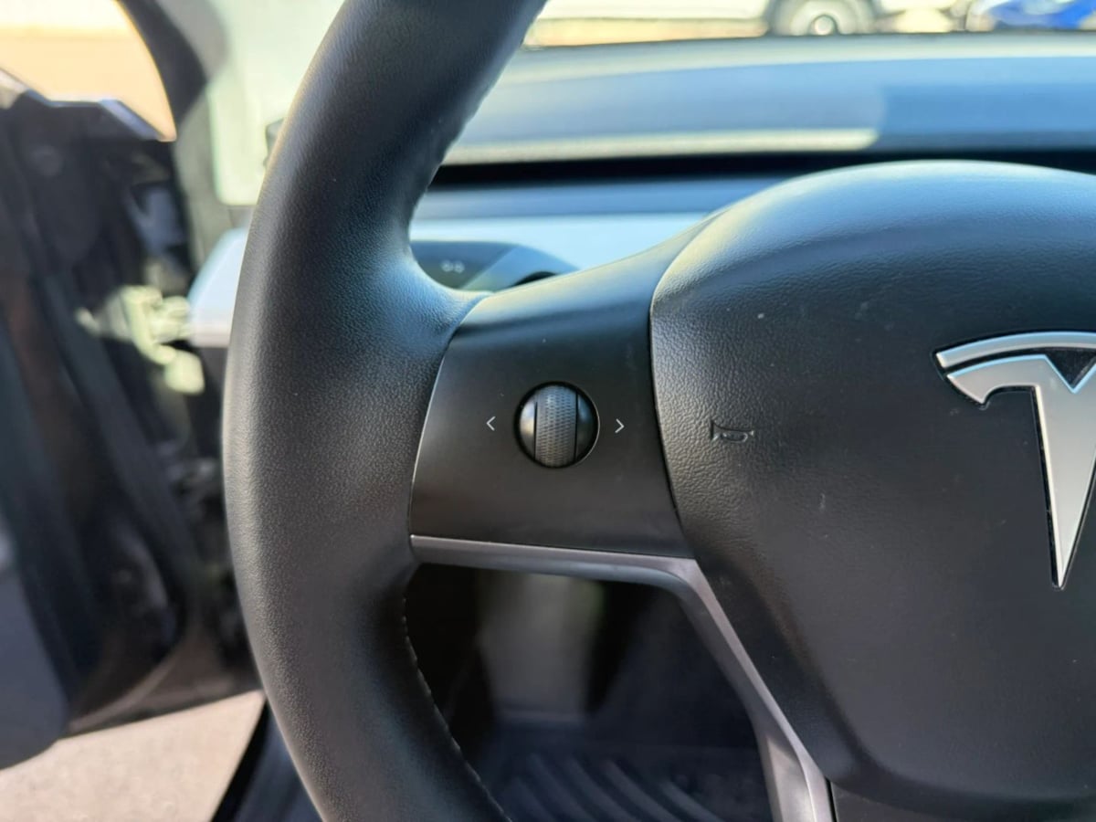 Photo 21 of this Tesla Model 3