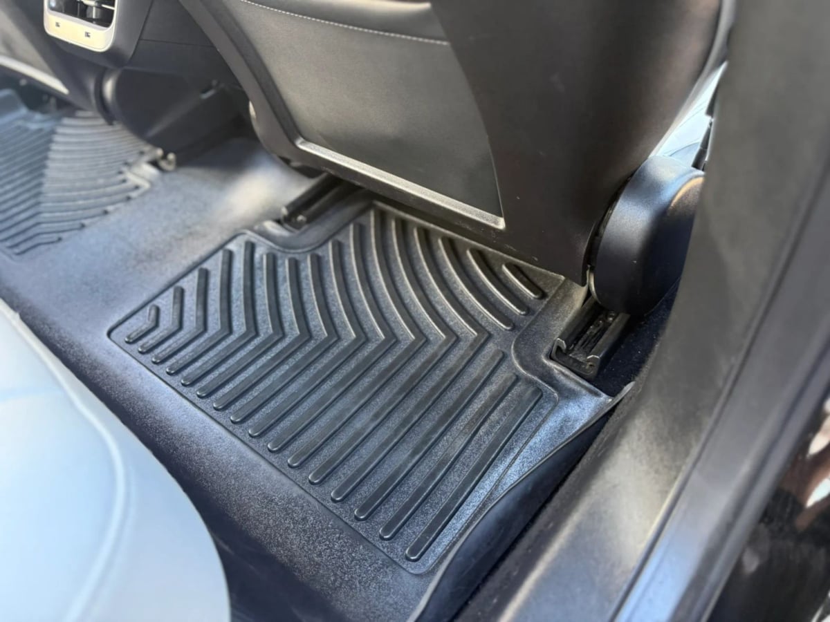 Photo 44 of this Tesla Model 3