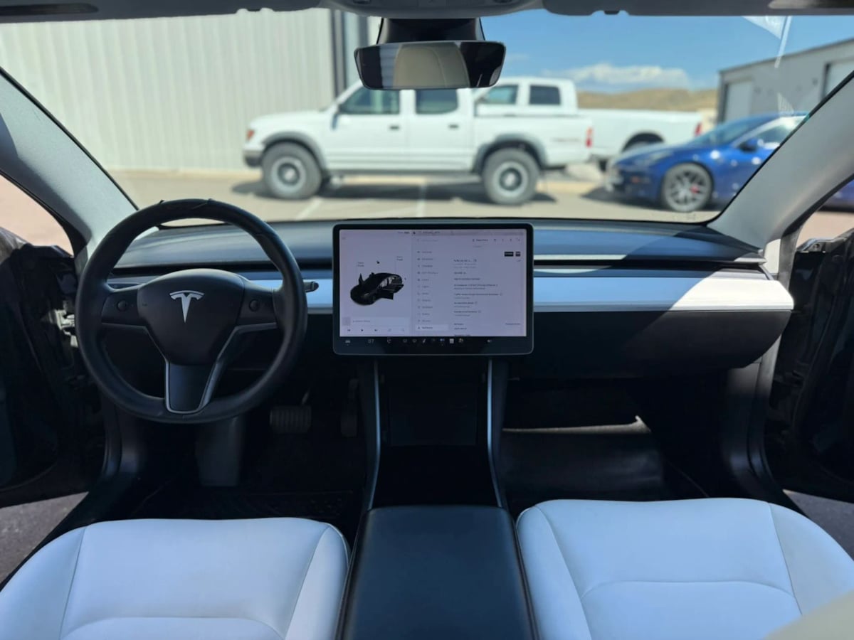 Photo 48 of this Tesla Model 3