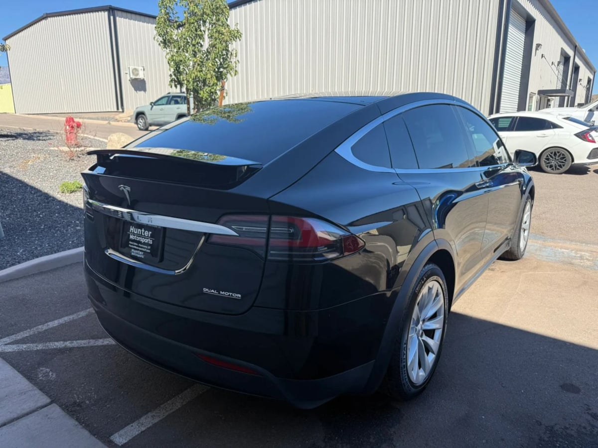 Photo 7 of this Tesla Model X