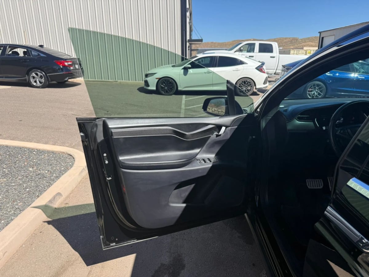 Photo 33 of this Tesla Model X