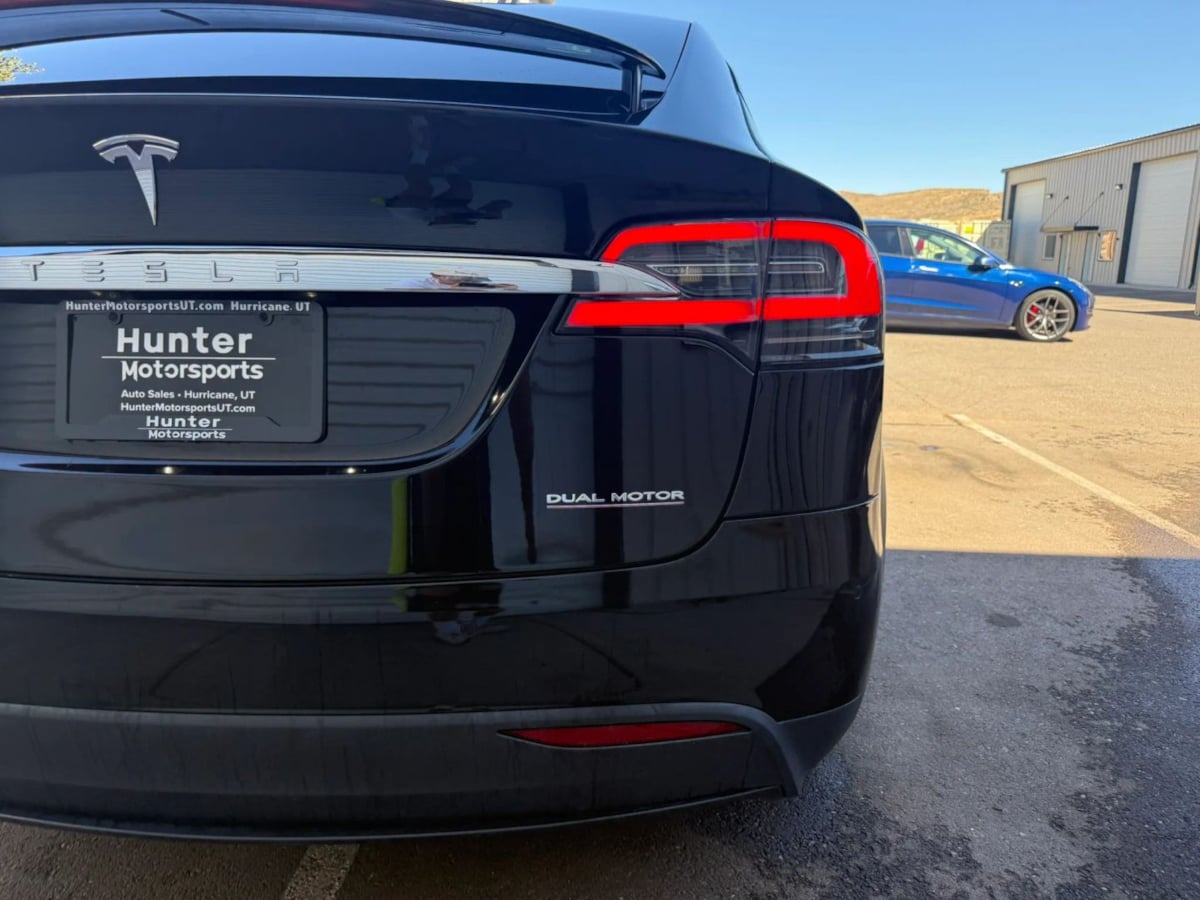 Photo 73 of this Tesla Model X