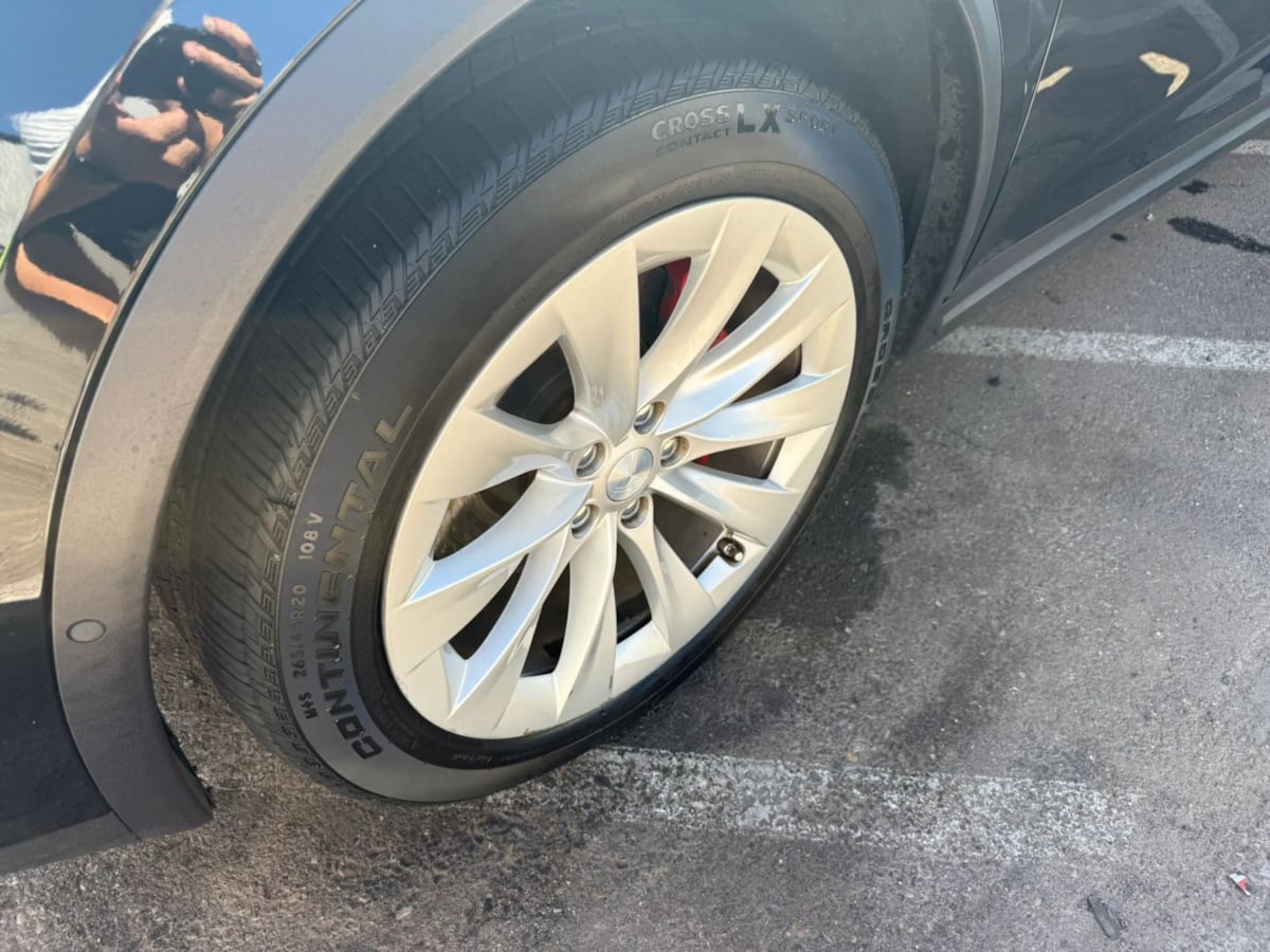 Photo 74 of this Tesla Model X