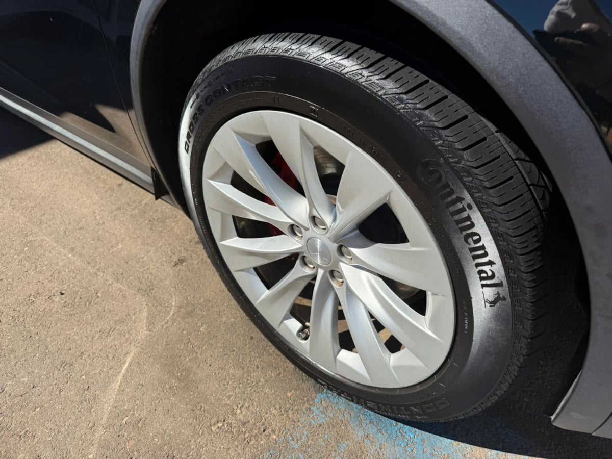 Photo 80 of this Tesla Model X