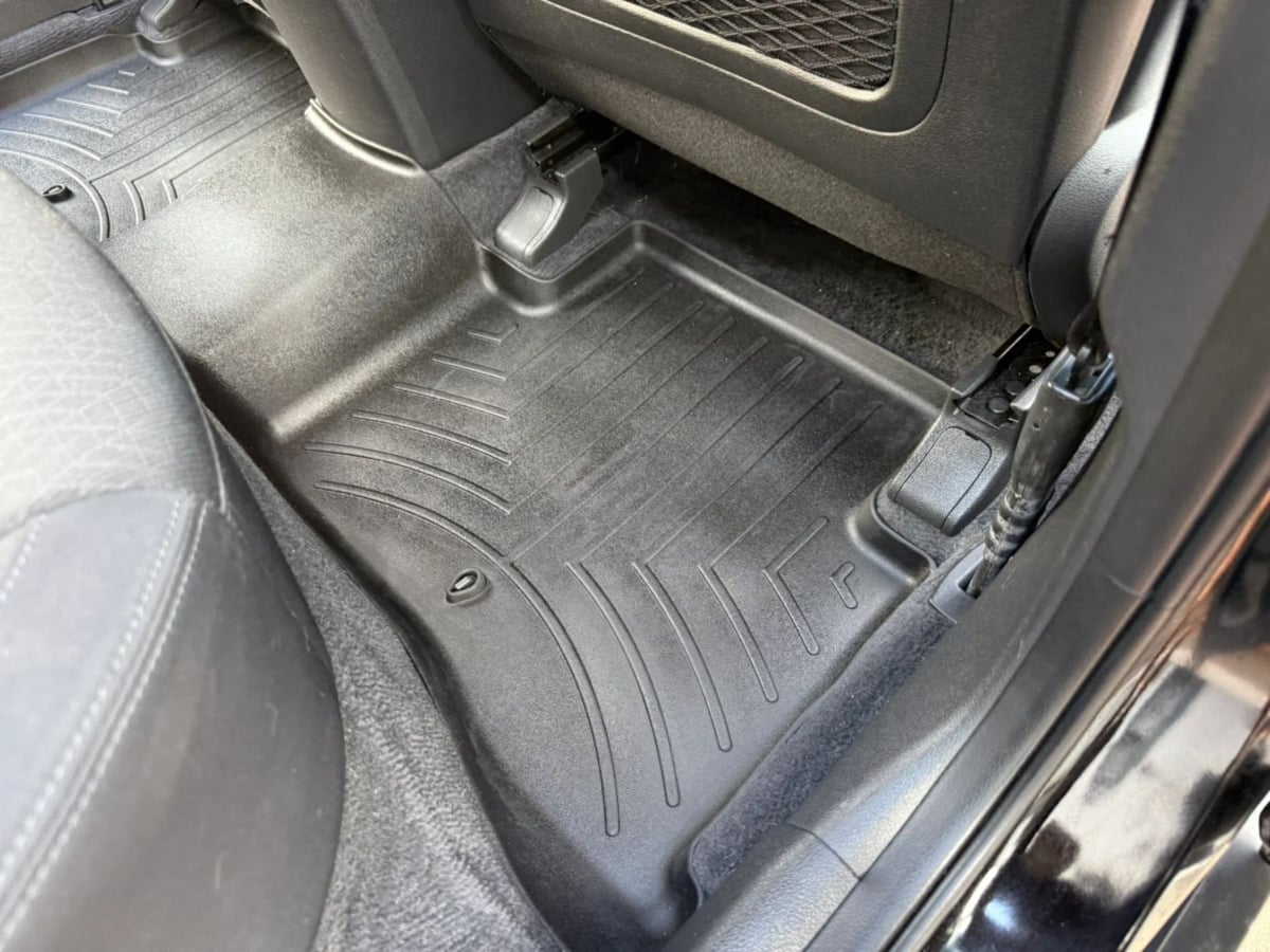 Photo 50 of this Hyundai Tucson