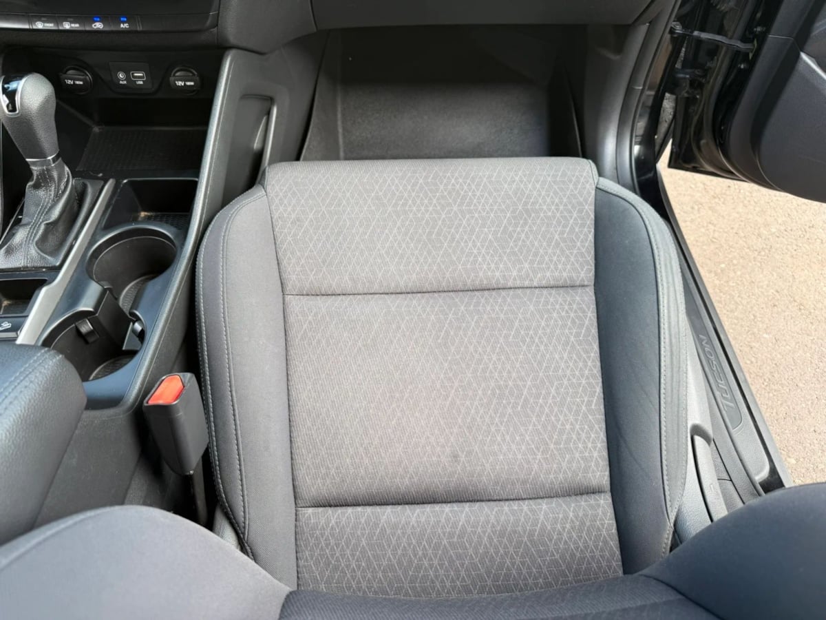Photo 55 of this Hyundai Tucson