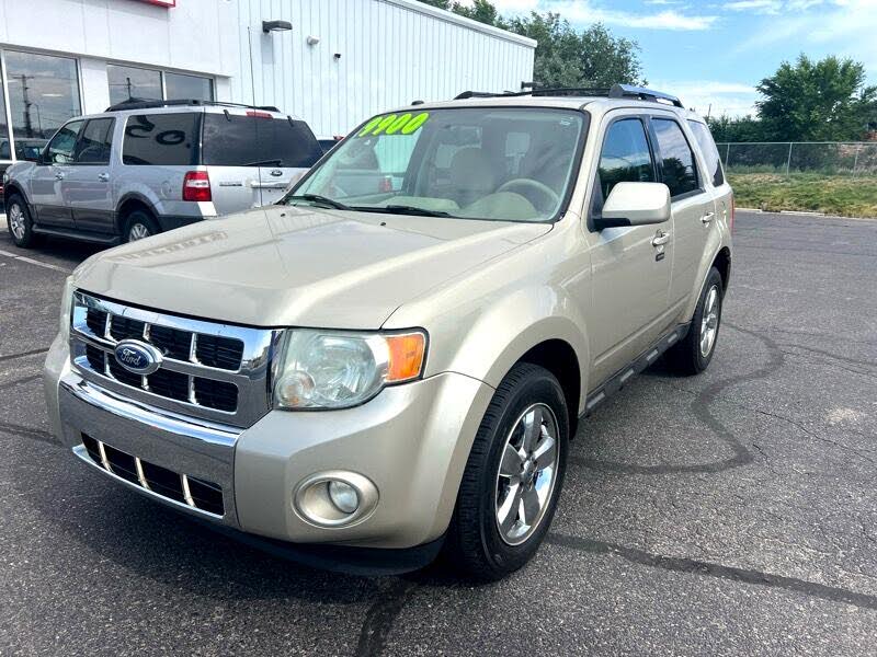 2012 Ford Escape Limited - Photo 2