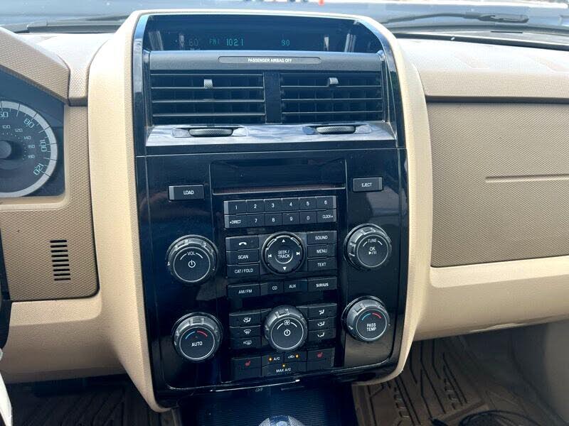 2012 Ford Escape Limited - Photo 10