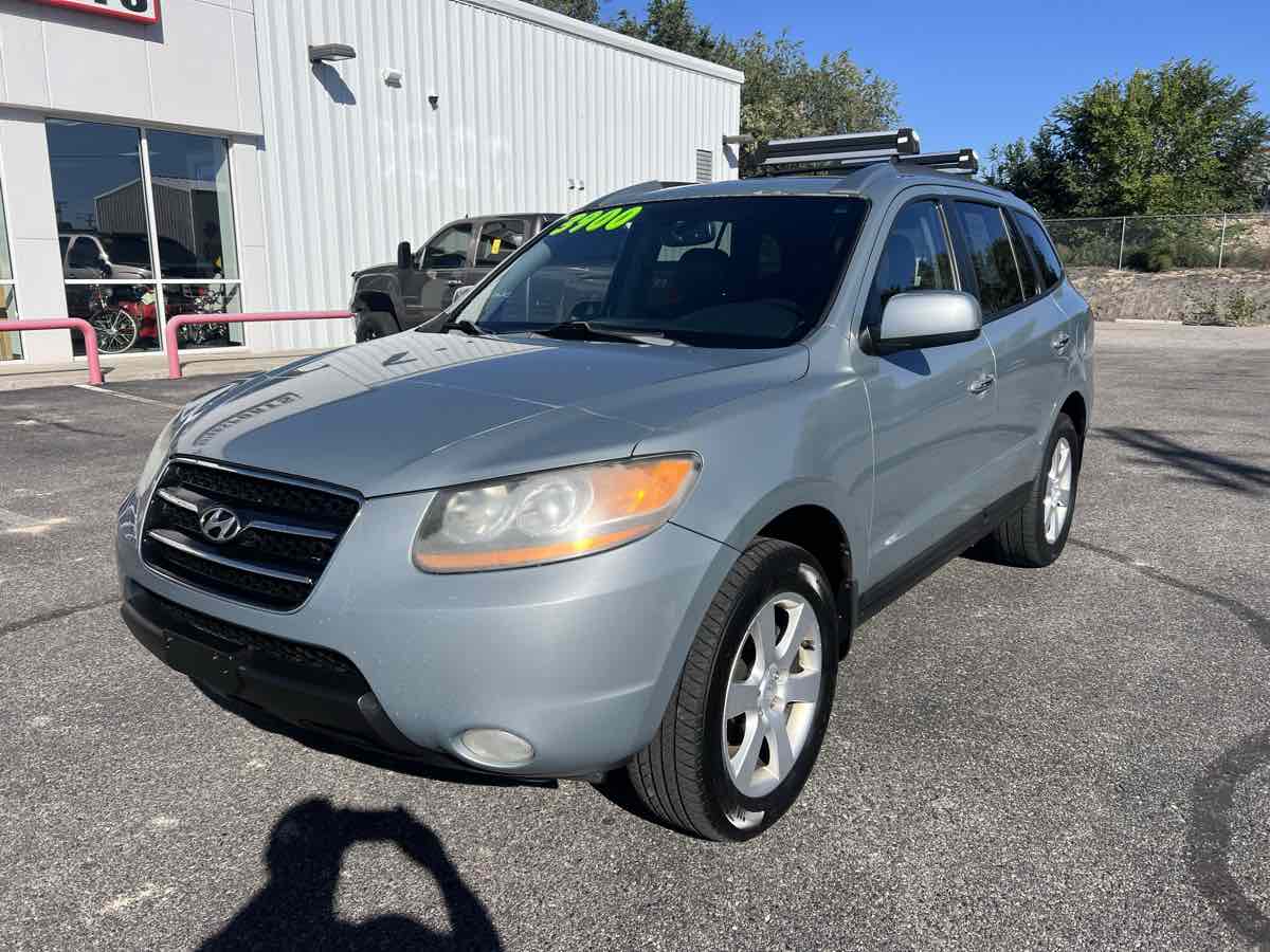 Hyundai Santa Fe photo 2
