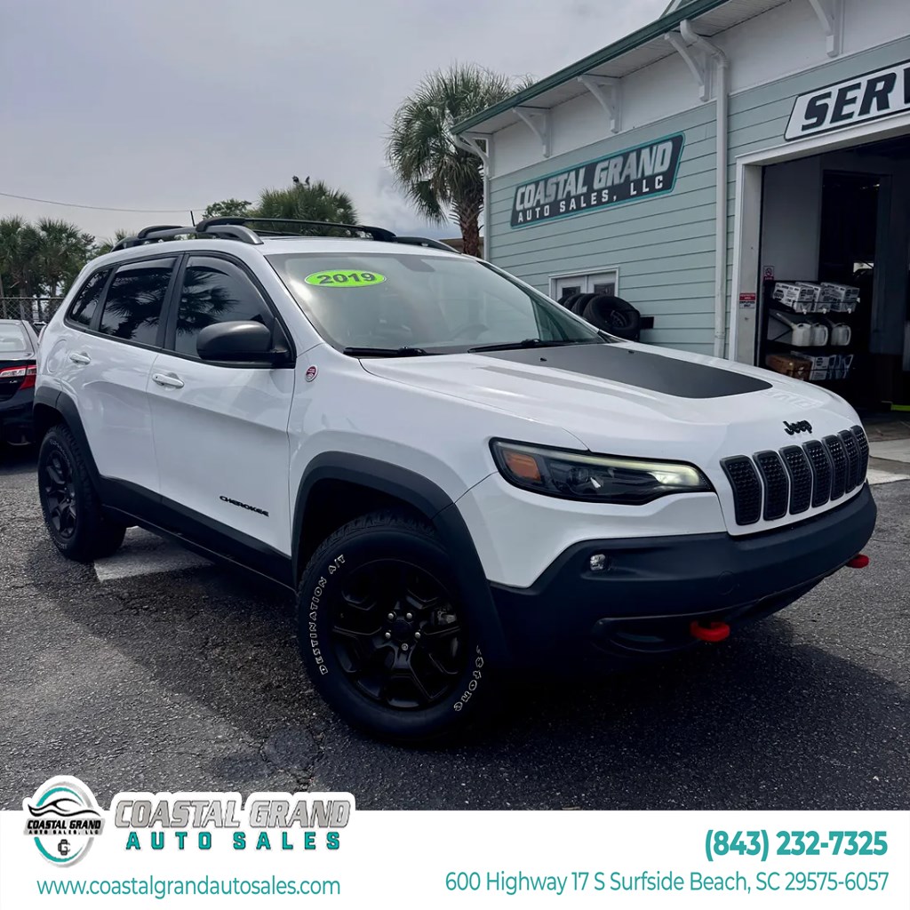 2019 Jeep Cherokee Trailhawk 4X4's photo