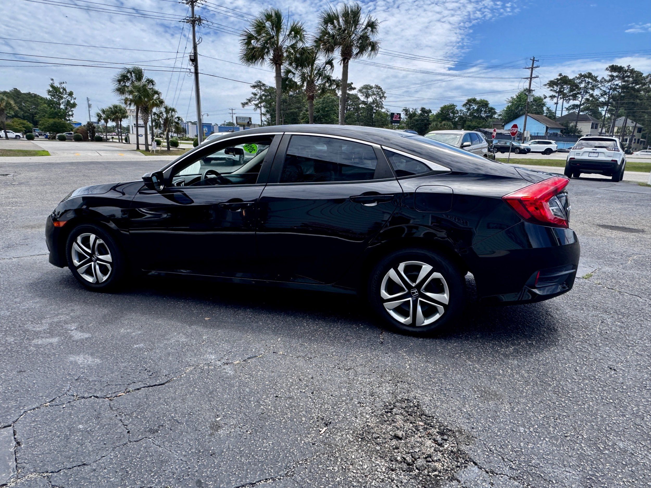 2018 Honda Civic LX - Photo 3