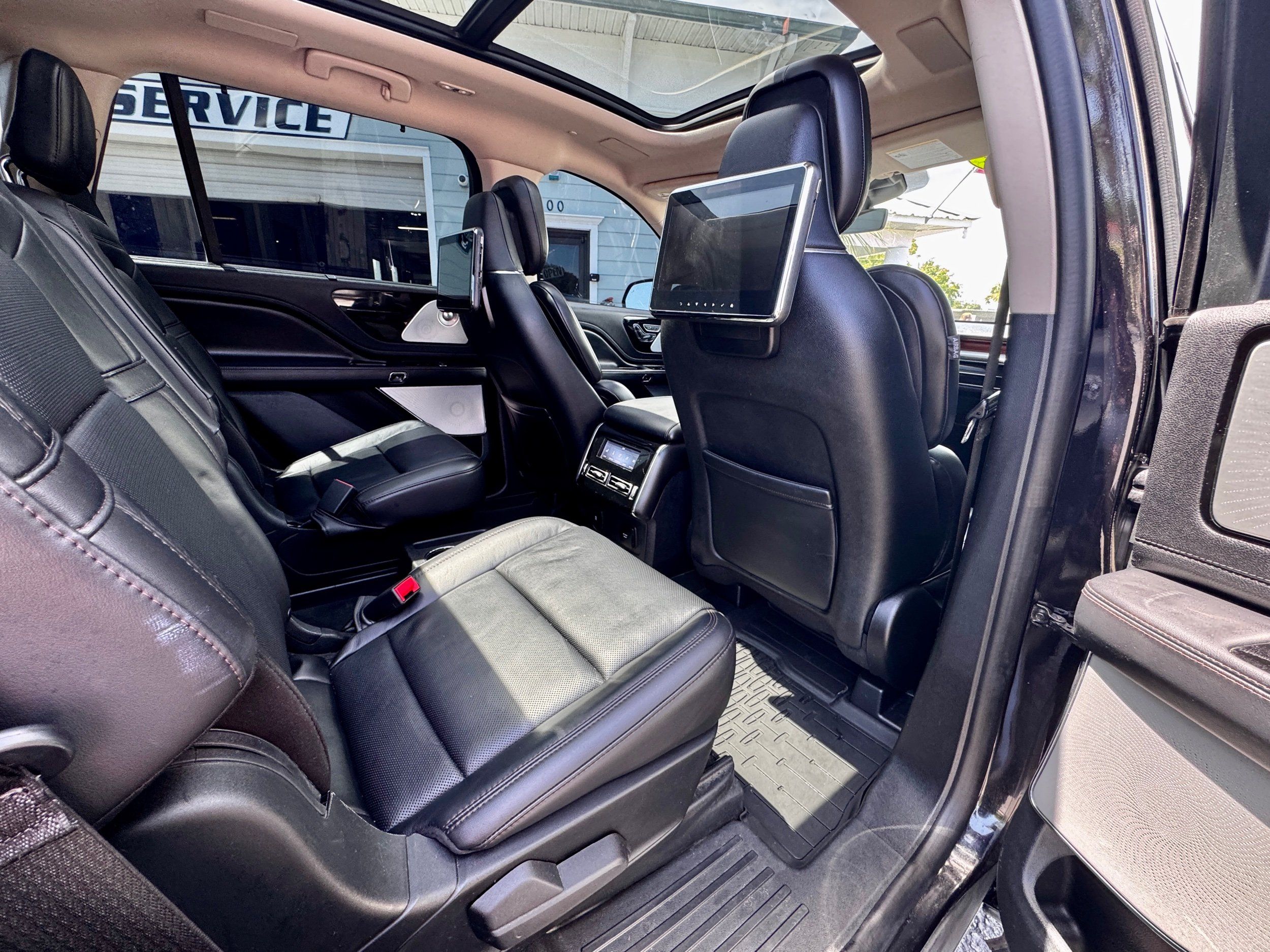 2023 Lincoln Aviator Reserve - Photo 10