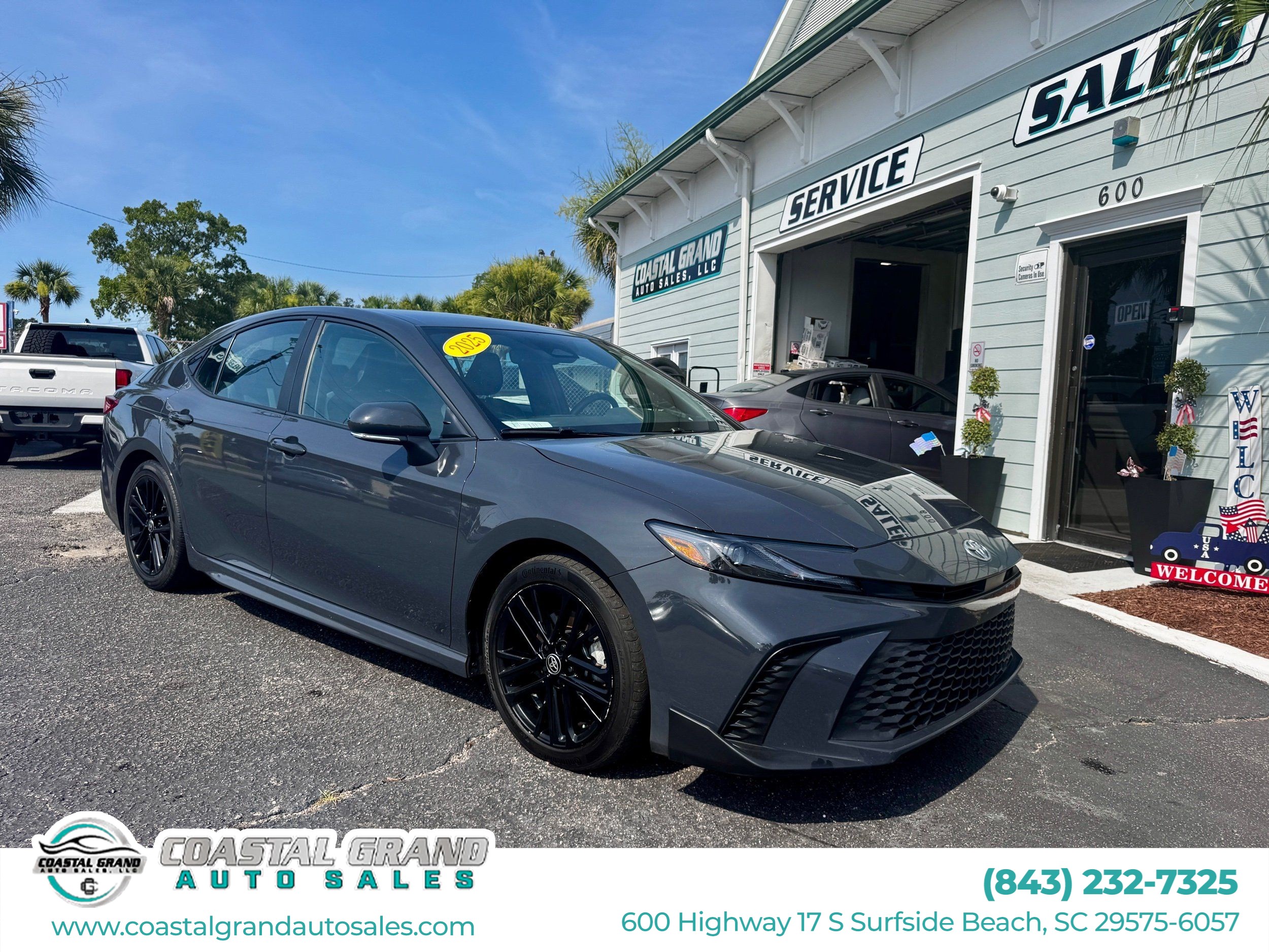 Certified Pre-Owned 2025 Toyota Camry SE