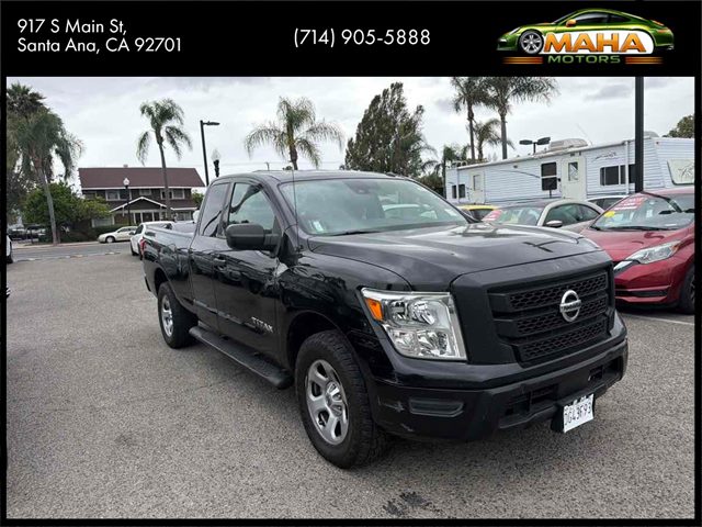 Super Black 2020 Nissan Titan Pickup Truck Four-Wheel Drive Automatic
