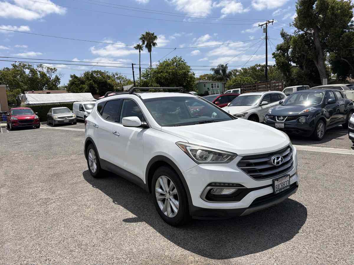 Hyundai Santa Fe Sport photo 2